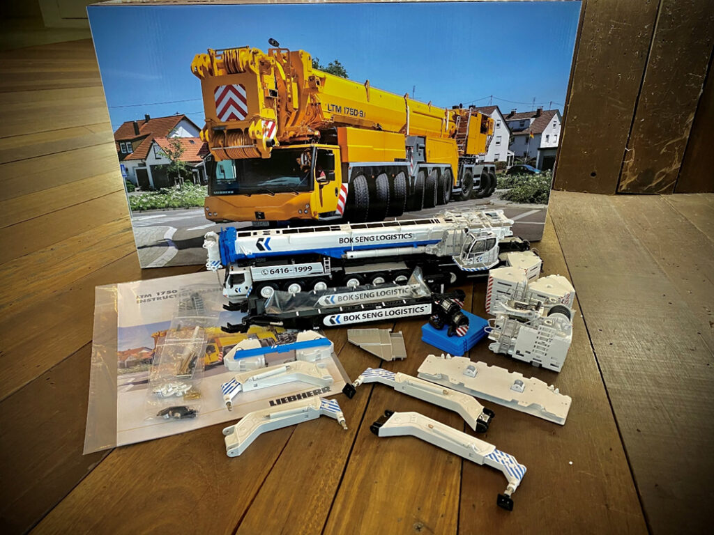 150 Bok Seng Logistics Livery WSI LIEBHERR LTM 17509.1 Set Marinteknik Shipbuilders (S) Pte Ltd